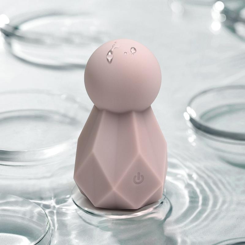 Custom Sex Toy Product Electric Huge Big Vibrating Dildo Vibrator For Women Girl Masturbation Vibrator Silicone Customized 110g