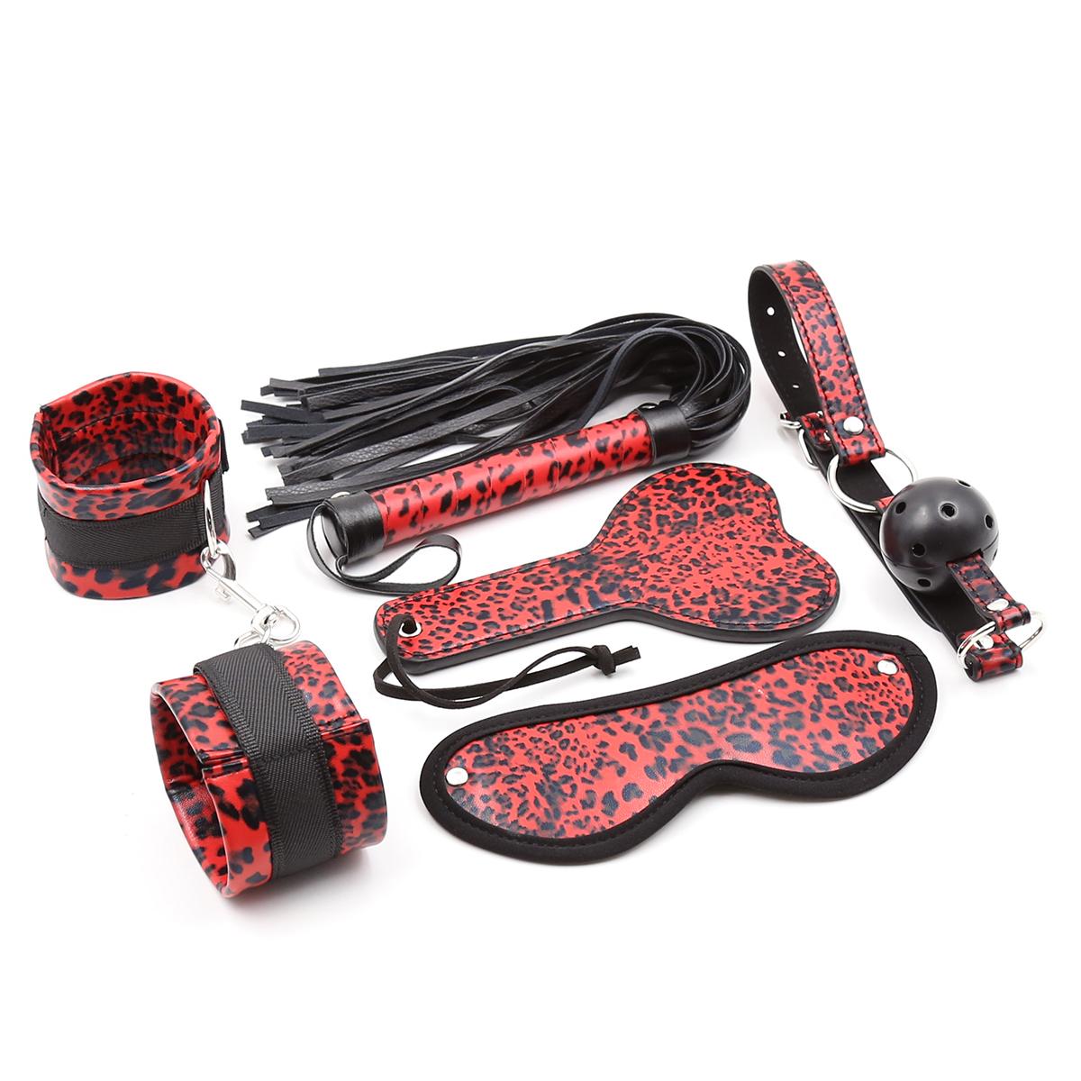 Manufacturers Wholesale Adult Flirting Leather Handcuffs Eyepatch Leather Whip