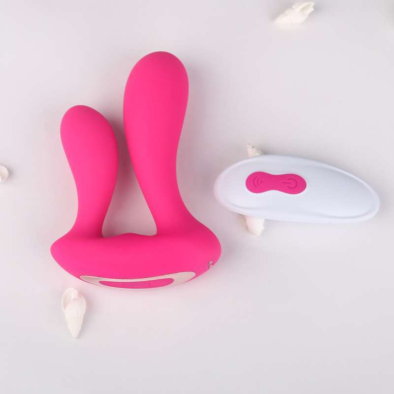 Mento Strap on Vibrator