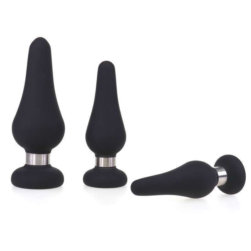 Silicone Butt Plug With Metal Ring