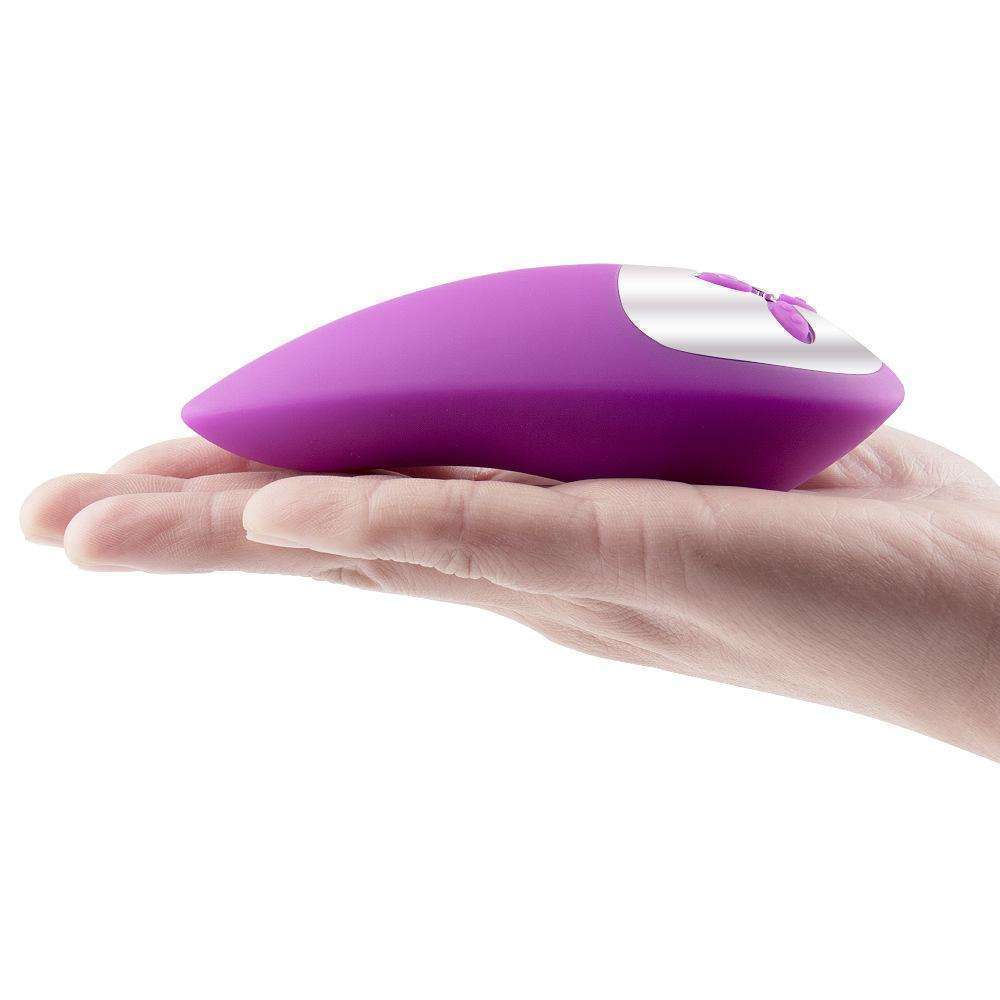 Female USB charging silicone vibration G-point stimulation AV vibrator massage tongue fun frequency conversion vibration egg