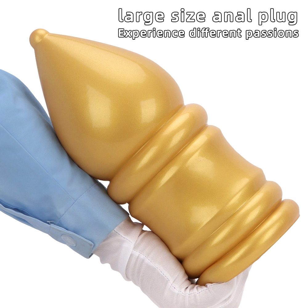 Huge Anal Plug Enlarges The Anus Big Dildo