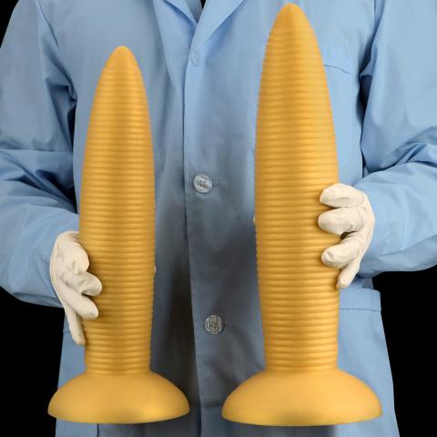 Silicone threaded huge anal plug